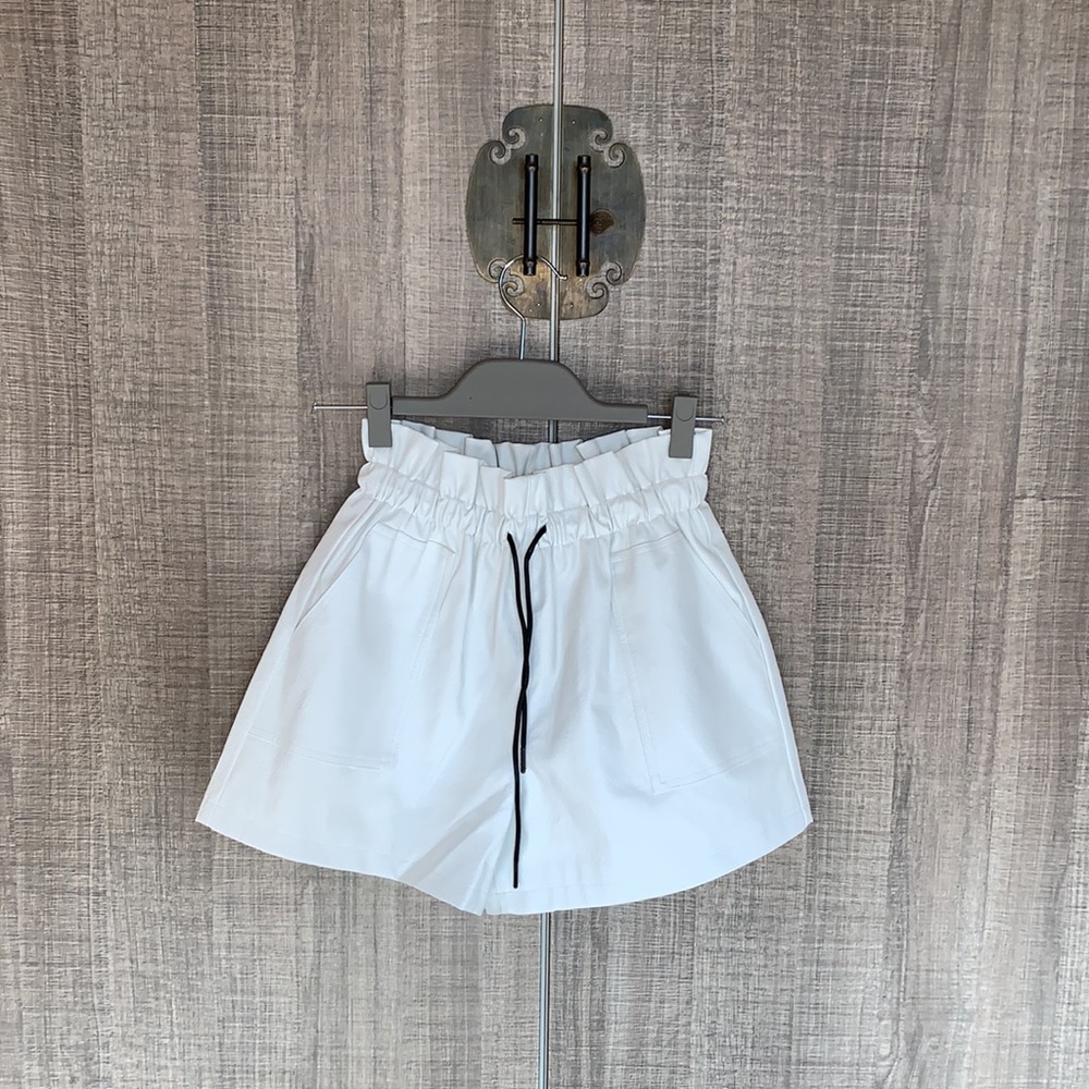 QIANXIZHAN Faux Leather High Waisted‎ Shorts